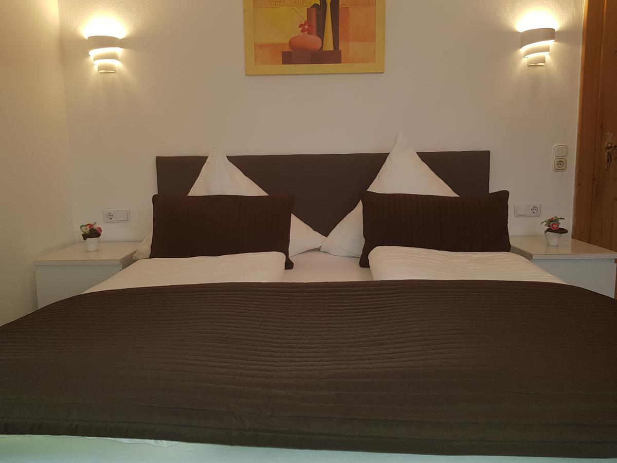 Fussen Apartments - West Apartments المظهر الخارجي الصورة