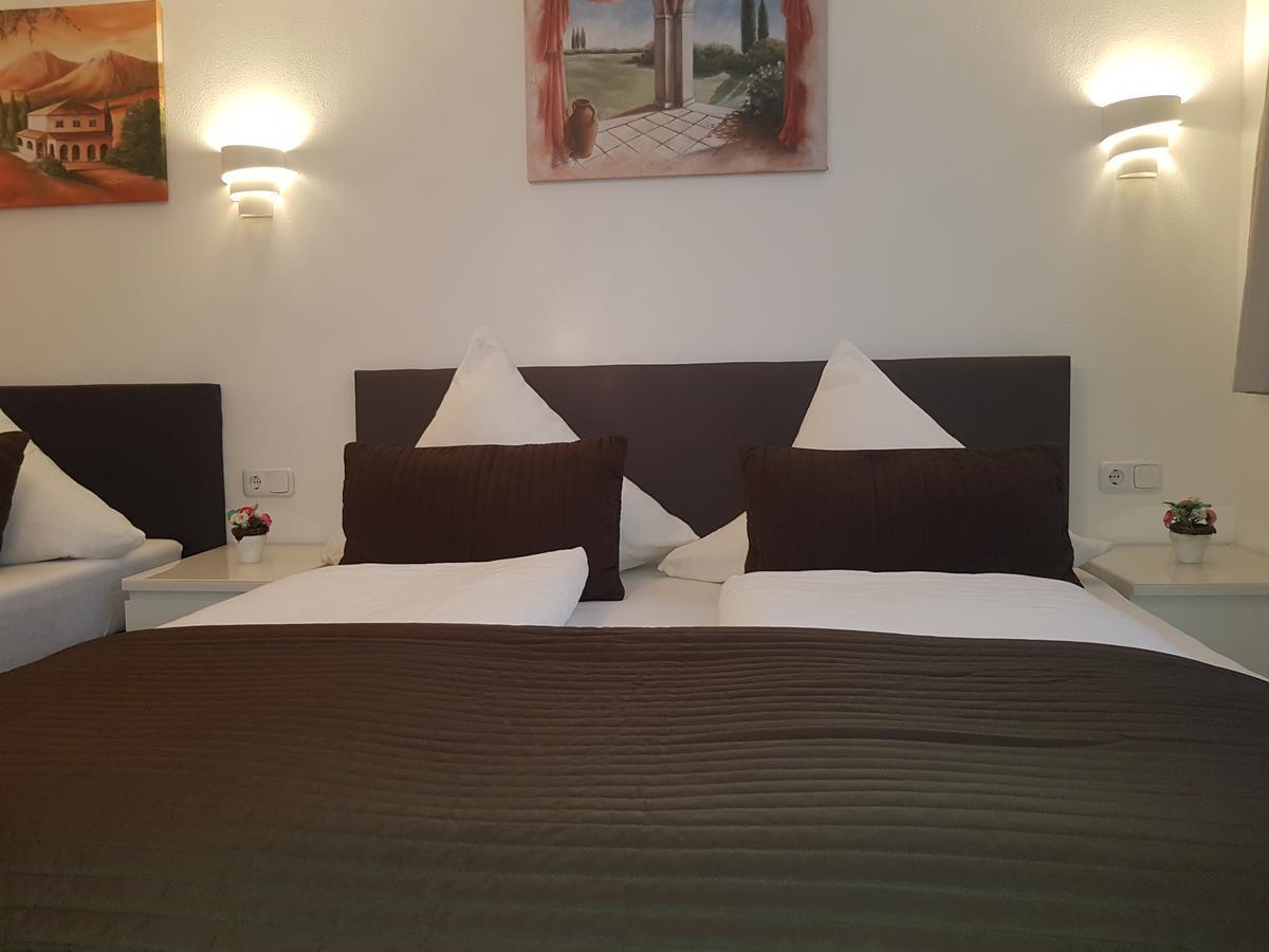 Fussen Apartments - West Apartments المظهر الخارجي الصورة