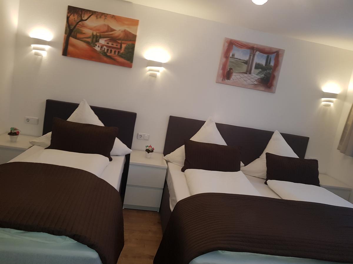 Fussen Apartments - West Apartments المظهر الخارجي الصورة